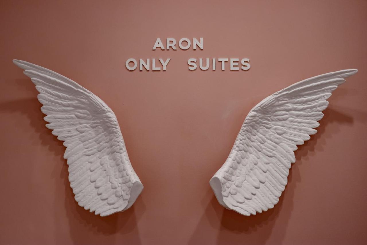 Aron Only Suites Bed And Breakfast Pescara Buitenkant foto