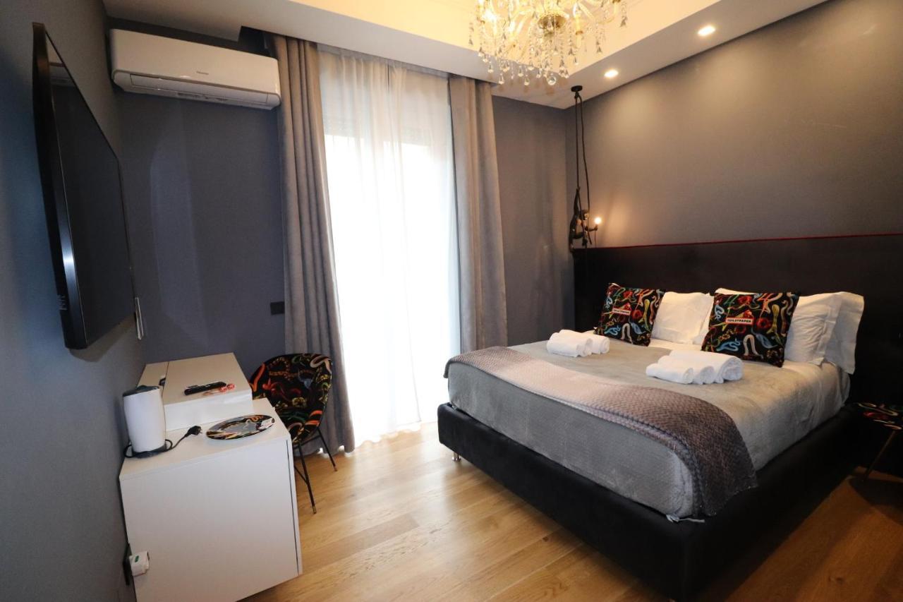 Aron Only Suites Bed And Breakfast Pescara Buitenkant foto